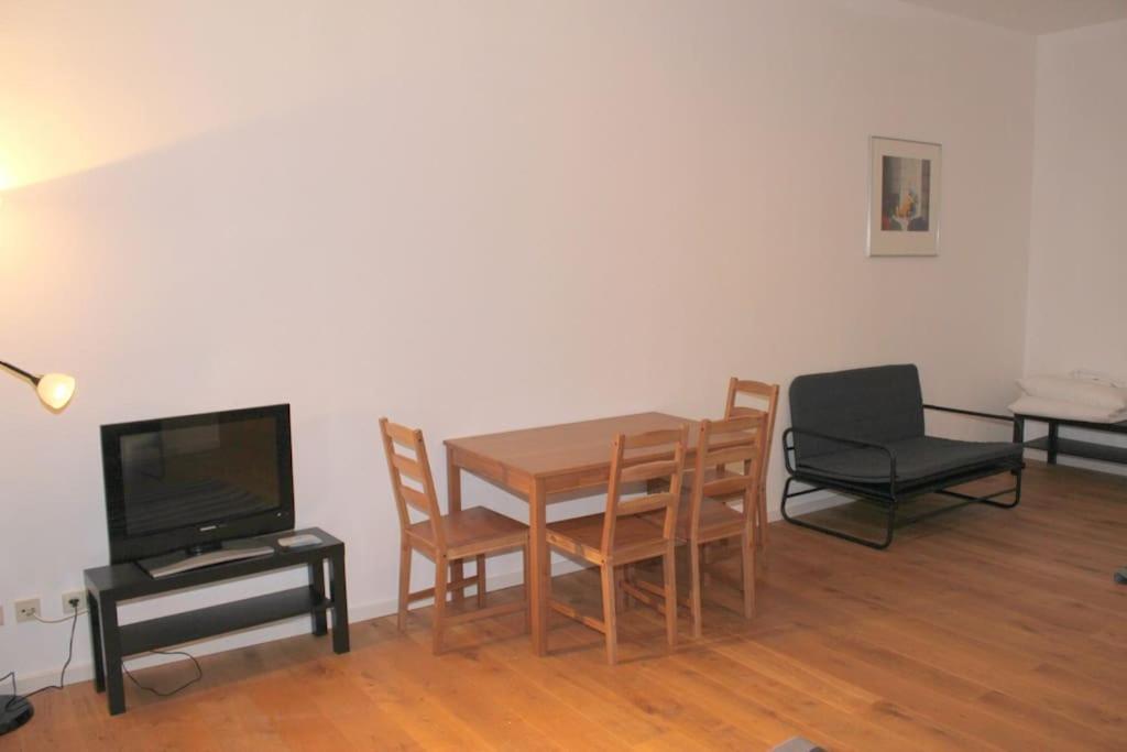 Mainhatten Apartment Frankfurt am Main Kamer foto